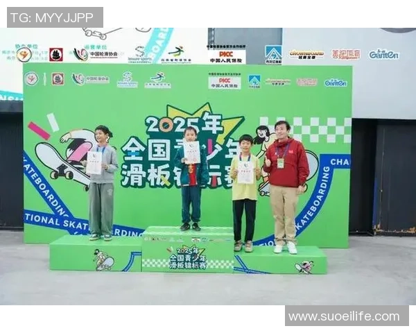 南京滑板队在滑板比赛经验排行榜中荣获第八名展现出色实力与潜力